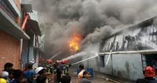 <font style='color:#000000'>Two injured in Gazipur factory fire</font>