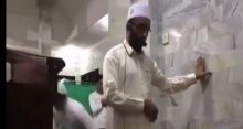 <font style='color:#000000'>Imam leading prayer during earthquake (Video)</font>