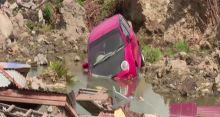 Indonesia flood and landslides: 22 dead, 15 missing