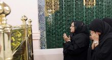 <font style='color:#000000'>PM offers ziarat at mazar of Great Prophet</font>