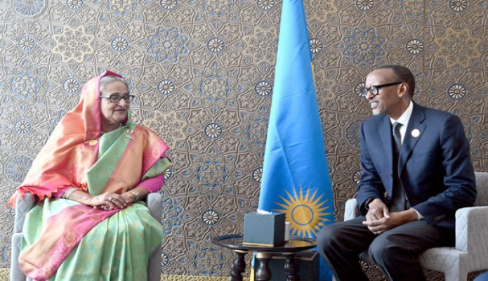 মঙ্গলবার প্রধানমন্ত্রী শেখ হাসিনা কাতারের দোহায় র‌্যাফেল টাওয়ারে রুয়ান্ডার প্রেসিডেন্ট Paul Kagame এর সাথে সাক্ষাৎ করেন -পিআইডি